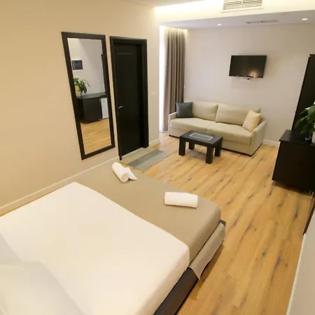 Strora 4* ساراندا