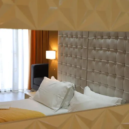 Strora 4* ساراندا